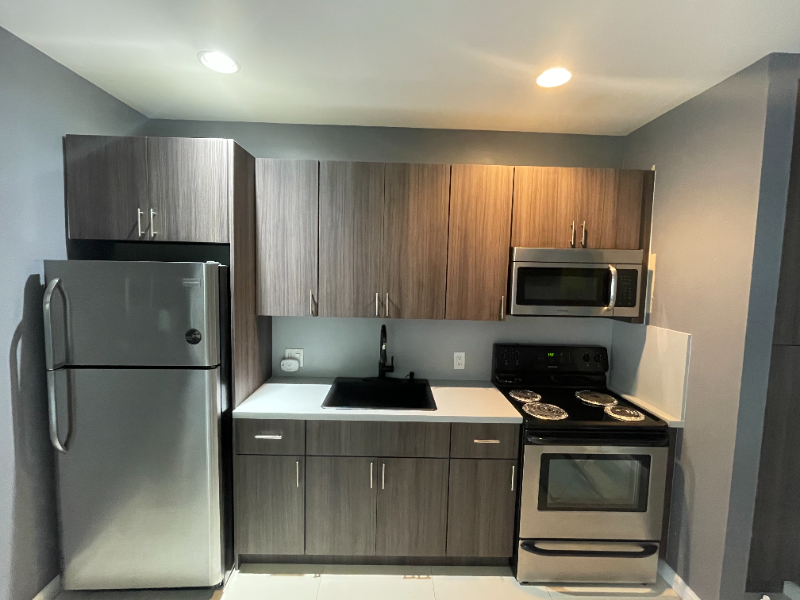 18 Nwstreet #B - Photo 2 of 27