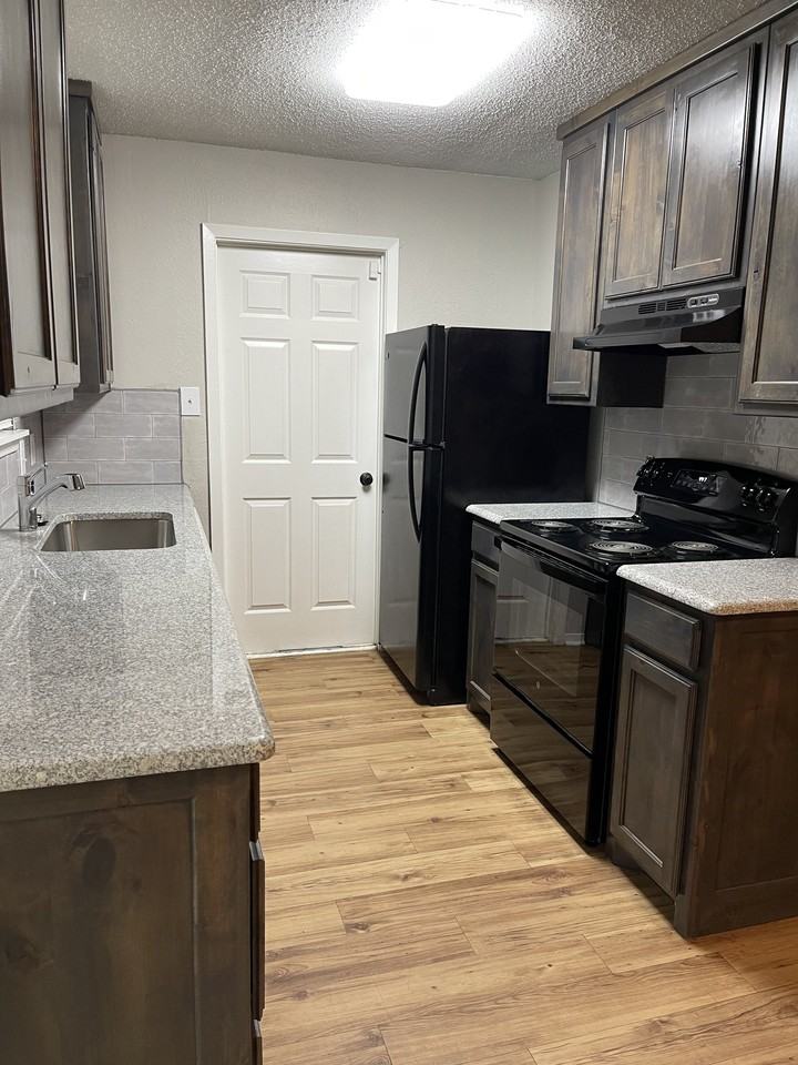 509 Sage Trl - Photo 5 of 15