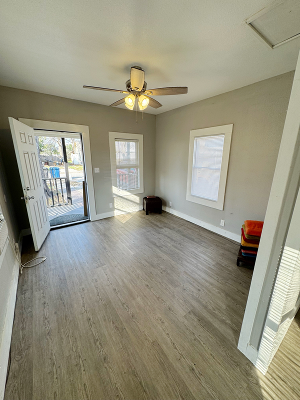 622 Potomac - Photo 5 of 10