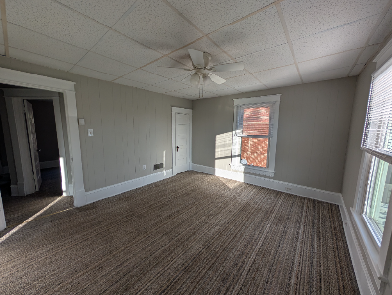 1825 Patterson Ave Sw #B - Photo 6 of 8