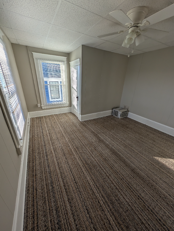 1825 Patterson Ave Sw #B - Photo 7 of 8