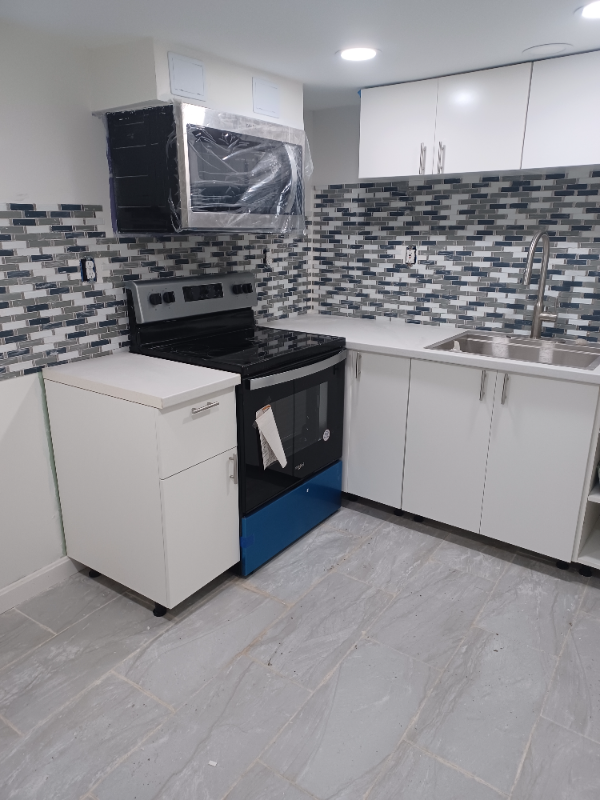 532 Main St #L - Photo 3 of 6