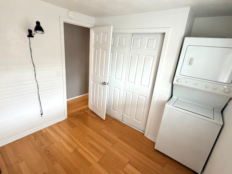 220 E Home St #A - Photo 5 of 14