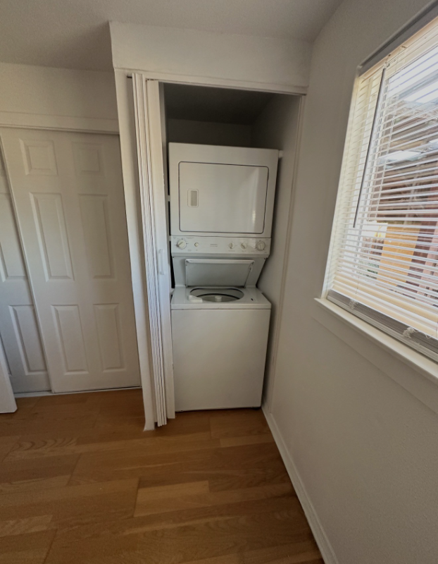 220 E Home St #A - Photo 6 of 14