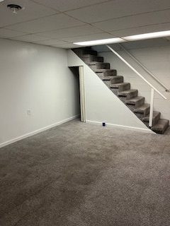 231 5th Ave - Photo 6 of 9