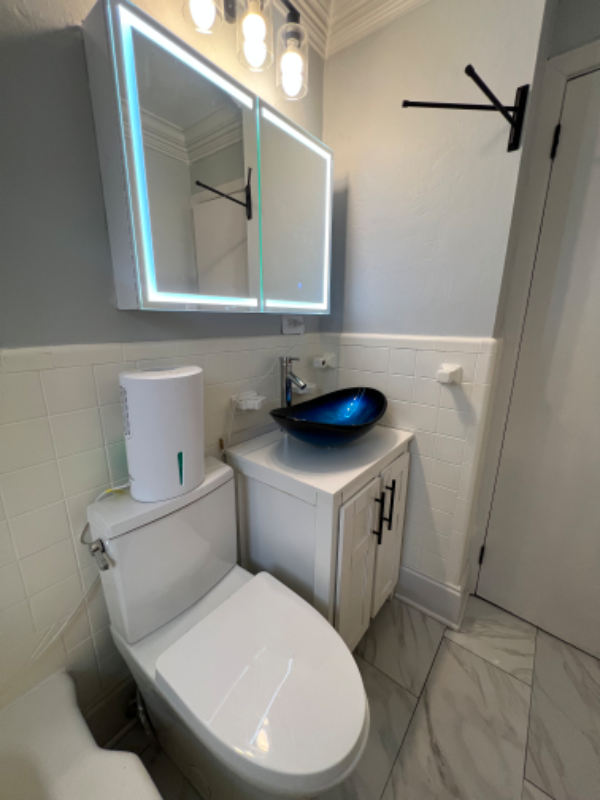 1337 Charlotte St #1337 - Photo 7 of 9