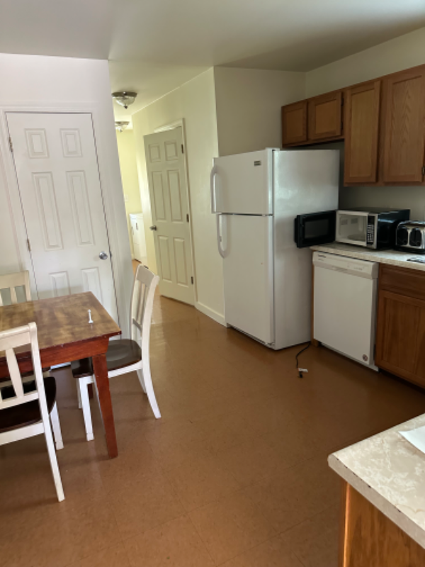 315 E 1st St - Photo 3 of 12