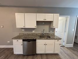 featured image of 1350 E 76th St #2