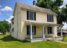 featured image of 105 N Franklin St