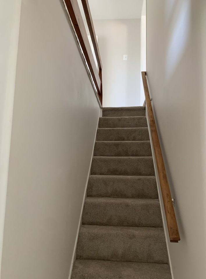 105 N Franklin St - Photo 3 of 17