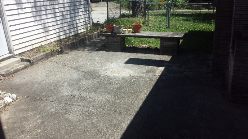 1104 Riverton Dr - Photo 5 of 24