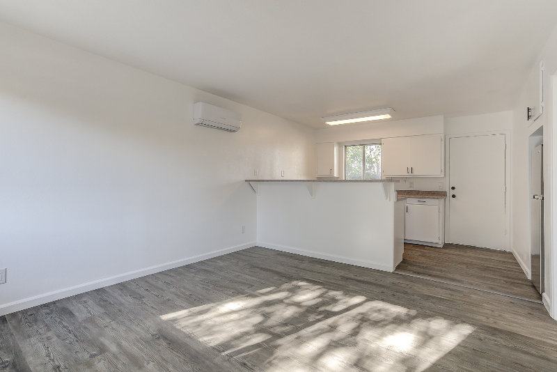 804 Yuba St #1 - Photo 3 of 16