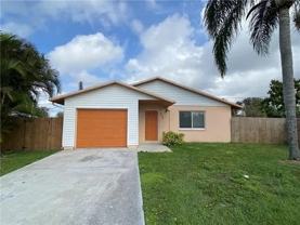 904 16th St E - Photo 1 of 1