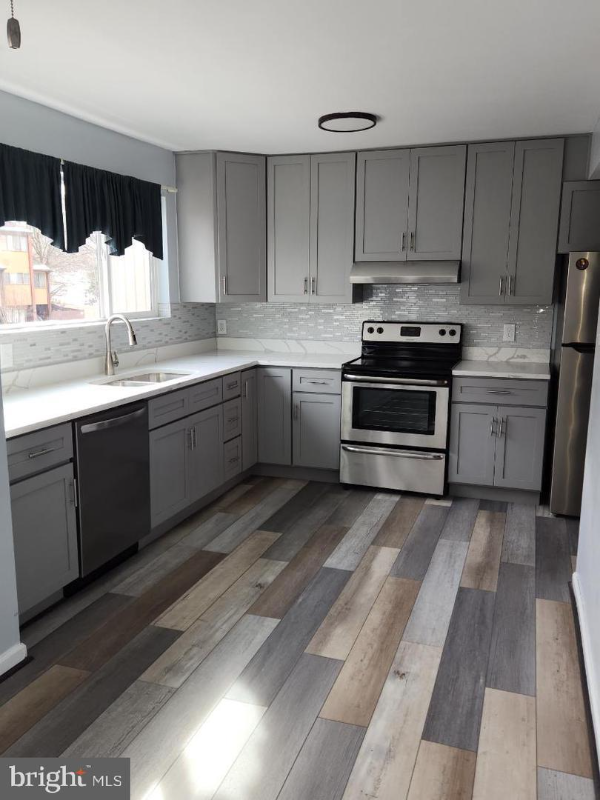 15266 Lodge Ter - Photo 4 of 8