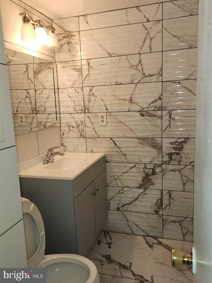 15266 Lodge Ter - Photo 7 of 8