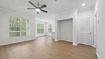 featured image of 1000 Lexington Farms Dr