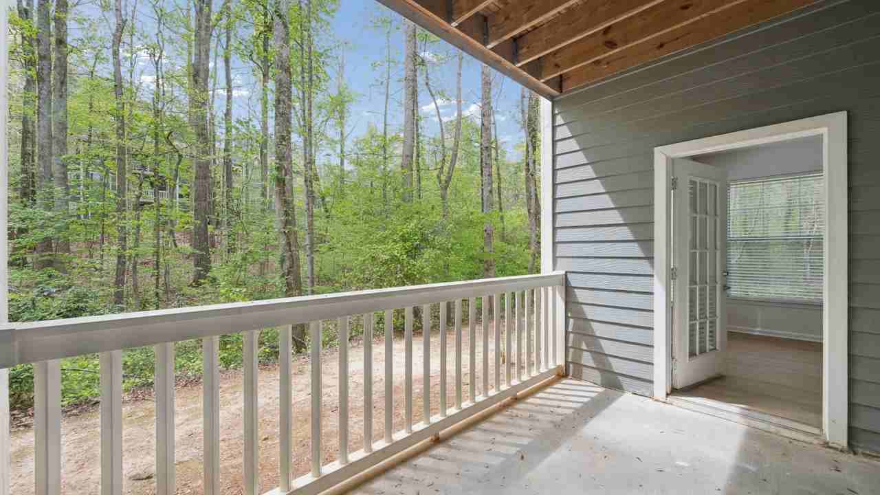 Lex Alpharetta - Photo 4 of 31