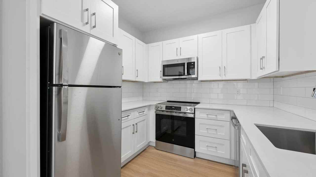 Lex Alpharetta - Photo 7 of 48