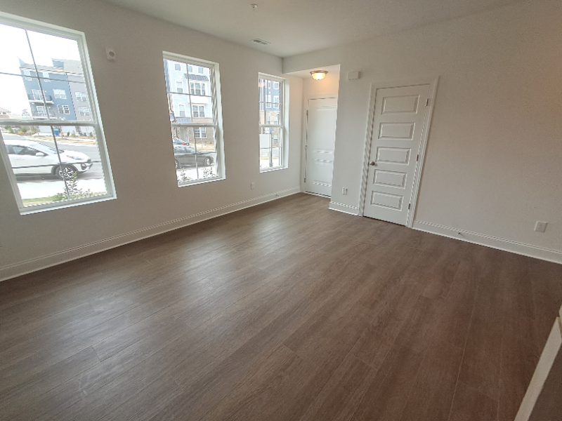 602 Market Grove Dr #100 - Photo 2 of 17