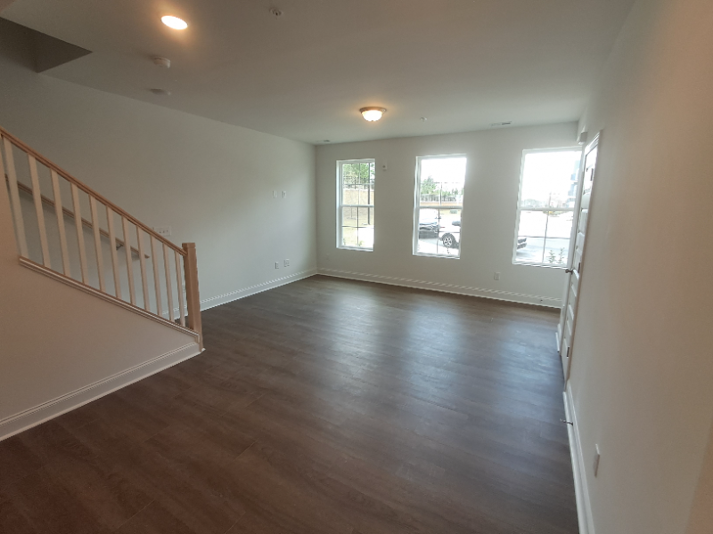 602 Market Grove Dr #100 - Photo 3 of 17