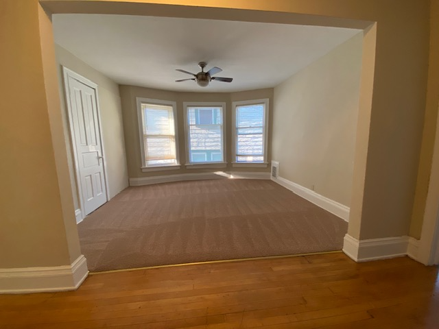 2726 N Murray Ave - Photo 2 of 17