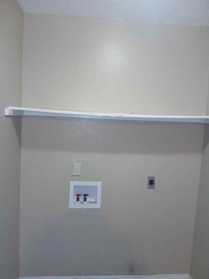 4301 Yorkshire Dr #10 - Photo 3 of 7