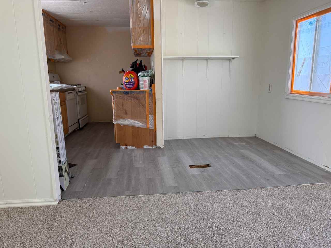 1021 Railroad St #12 - Photo 3 of 4