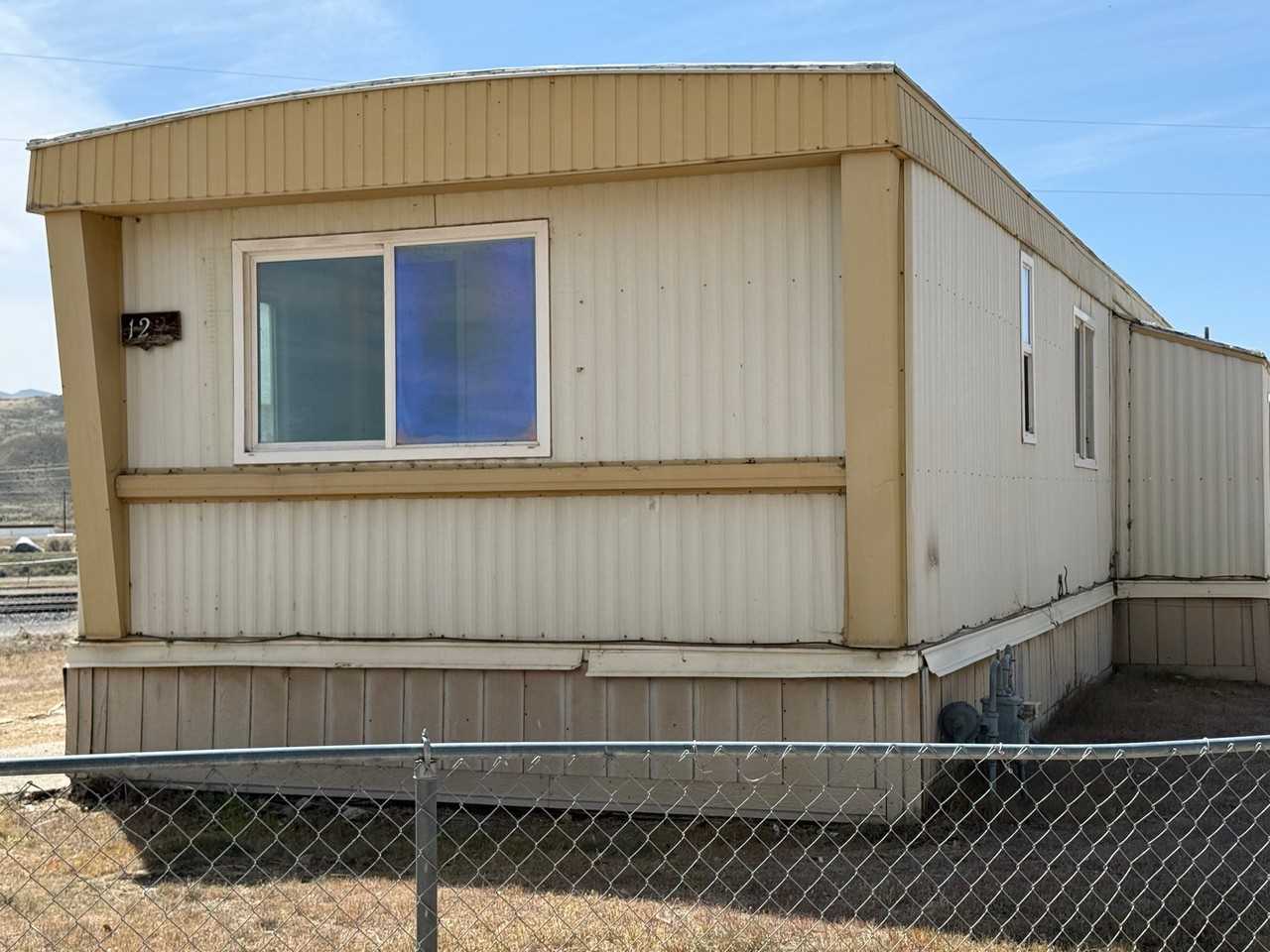 1021 Railroad St #12 - Photo 4 of 4