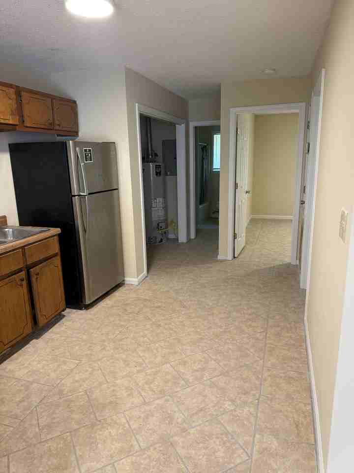 103 Issac Dr - Photo 3 of 9