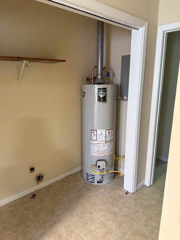 103 Issac Dr - Photo 7 of 9