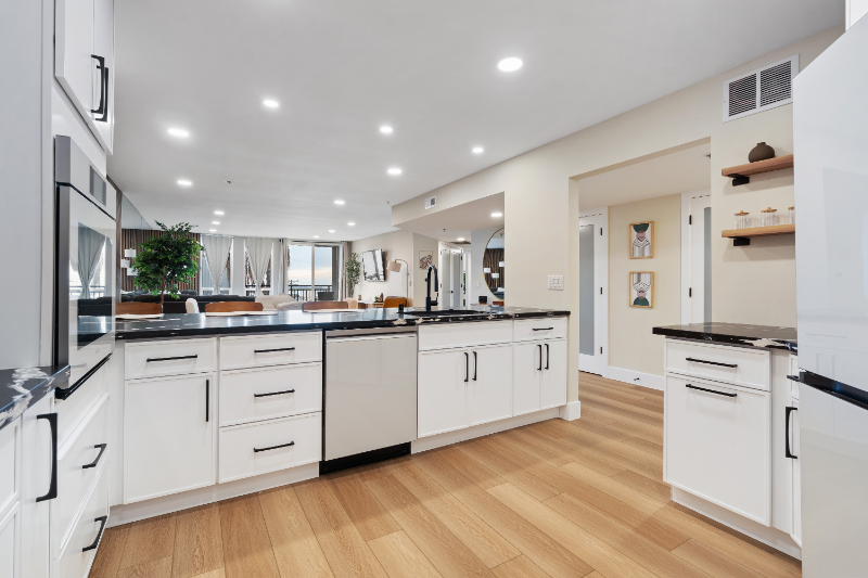 2414 Front St #16 - Photo 3 of 34