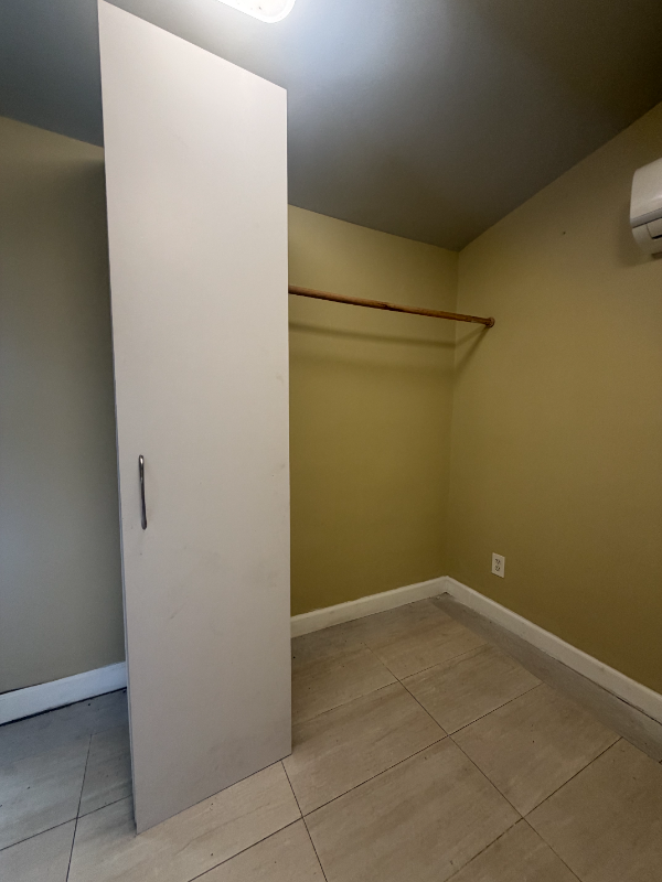 Dawson St #D - Photo 3 of 5