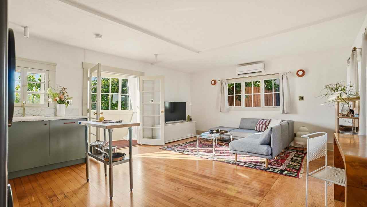 3907 Berenice Pl - Photo 3 of 15