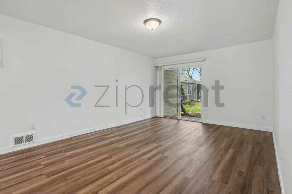 2742 Se 138th Ave #129 - Photo 5 of 18