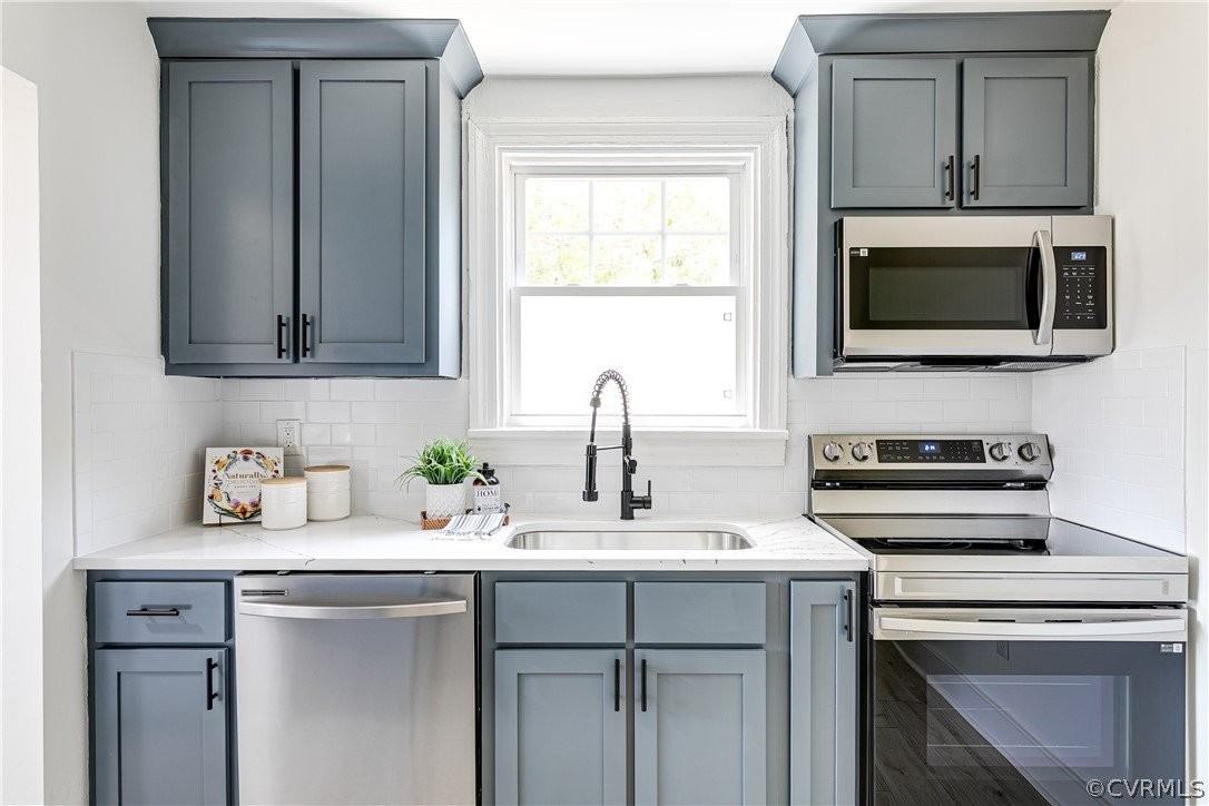 1705 N 24th St - Photo 7 of 10