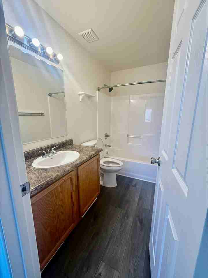 3721 Miranda Ave - Photo 2 of 15