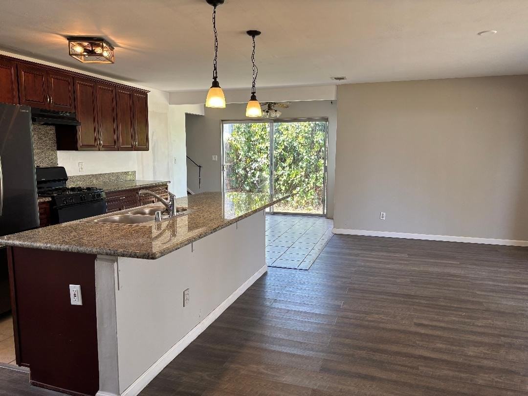 4361 Rolfe Rd - Photo 3 of 12