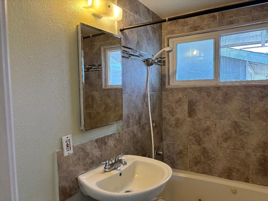 4361 Rolfe Rd - Photo 7 of 12