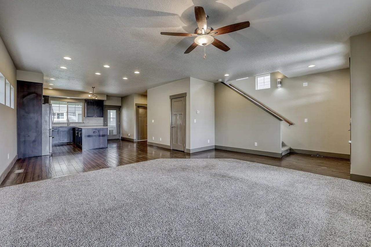 8126 S Snow Bird Ave - Photo 6 of 20