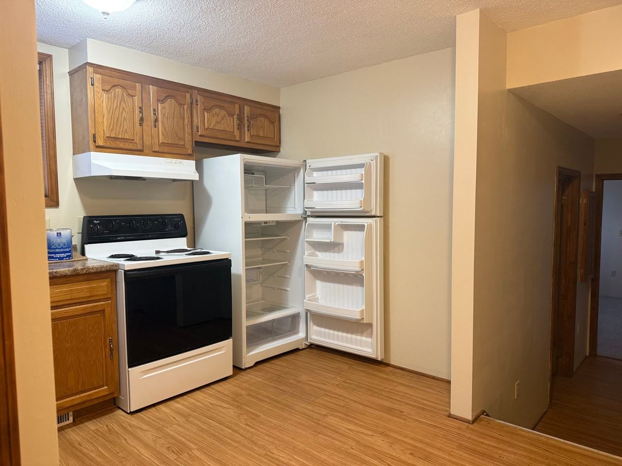 222 Scottwood Ave #B - Photo 6 of 6