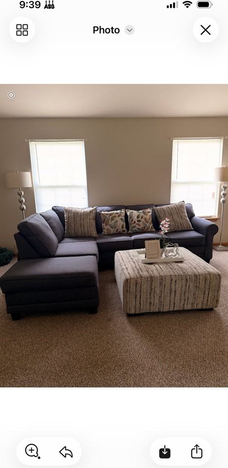 7079 Sue Ct - Photo 2 of 13