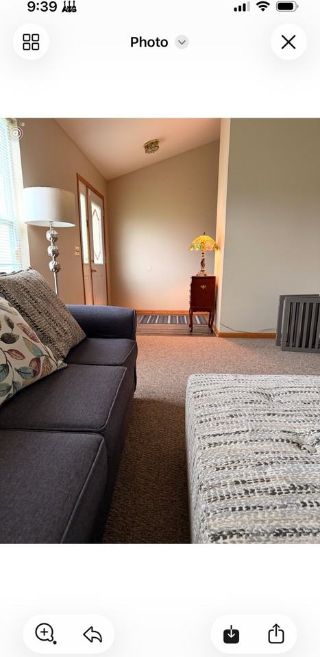 7079 Sue Ct - Photo 5 of 13