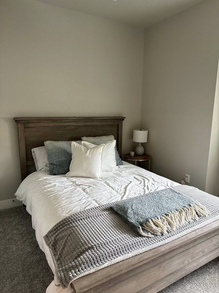 827 Schlagel St #9 - Photo 7 of 11