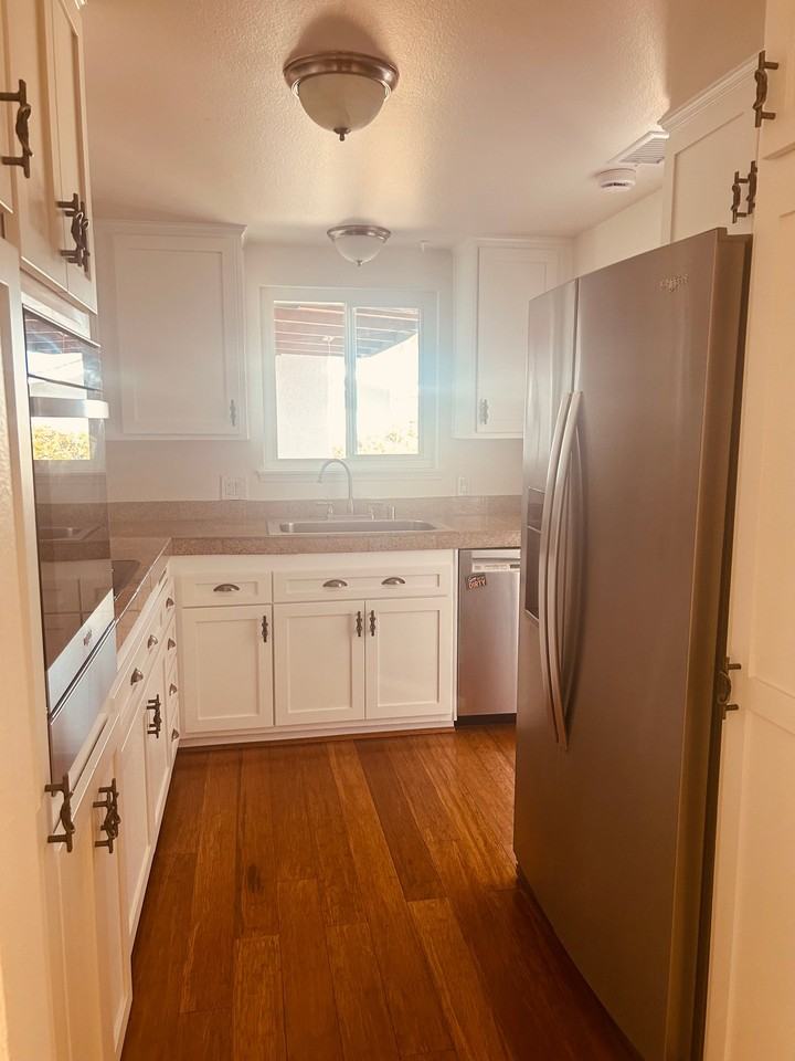 1916 Felice Dr - Photo 3 of 20