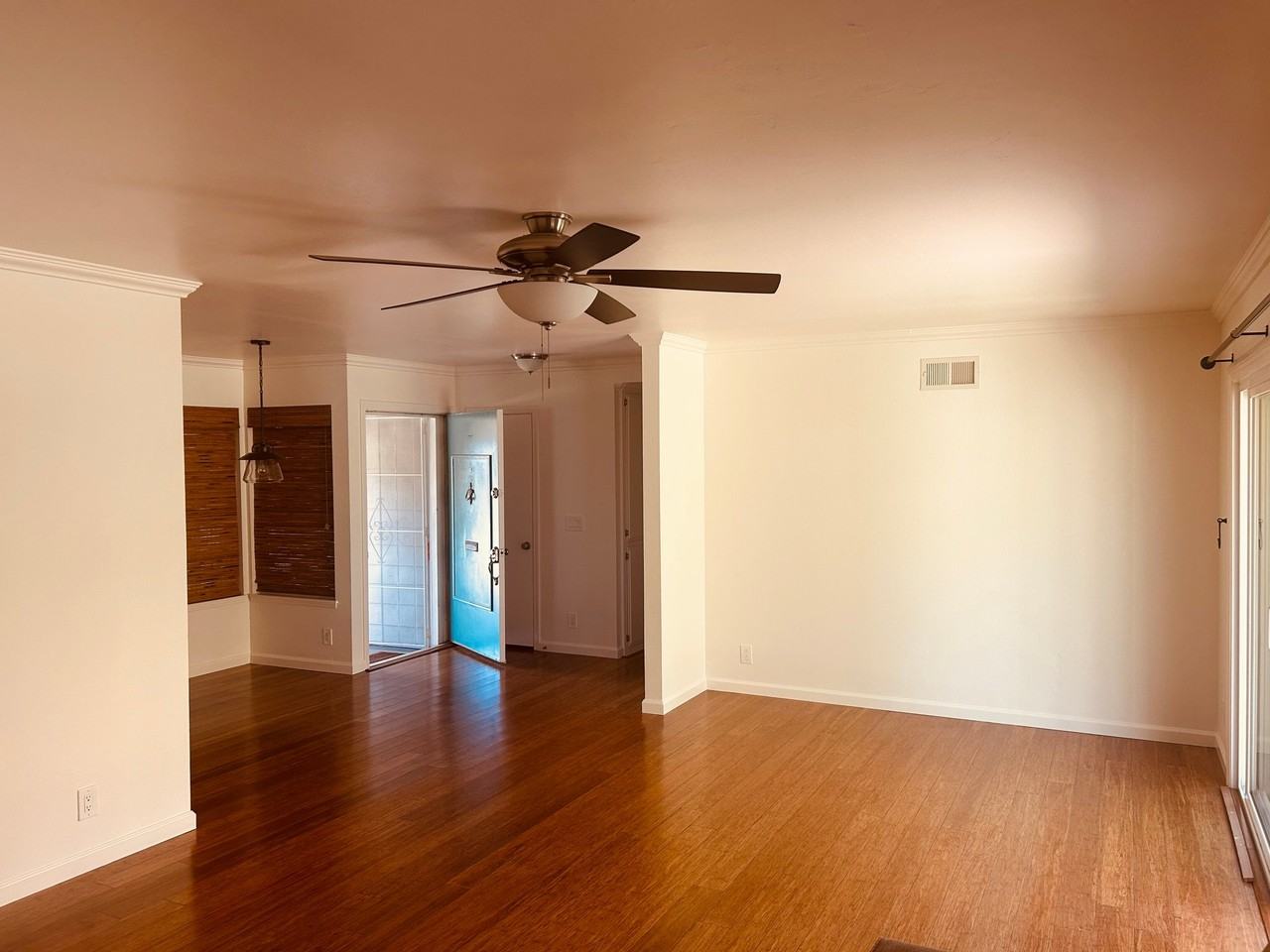 1916 Felice Dr - Photo 6 of 20