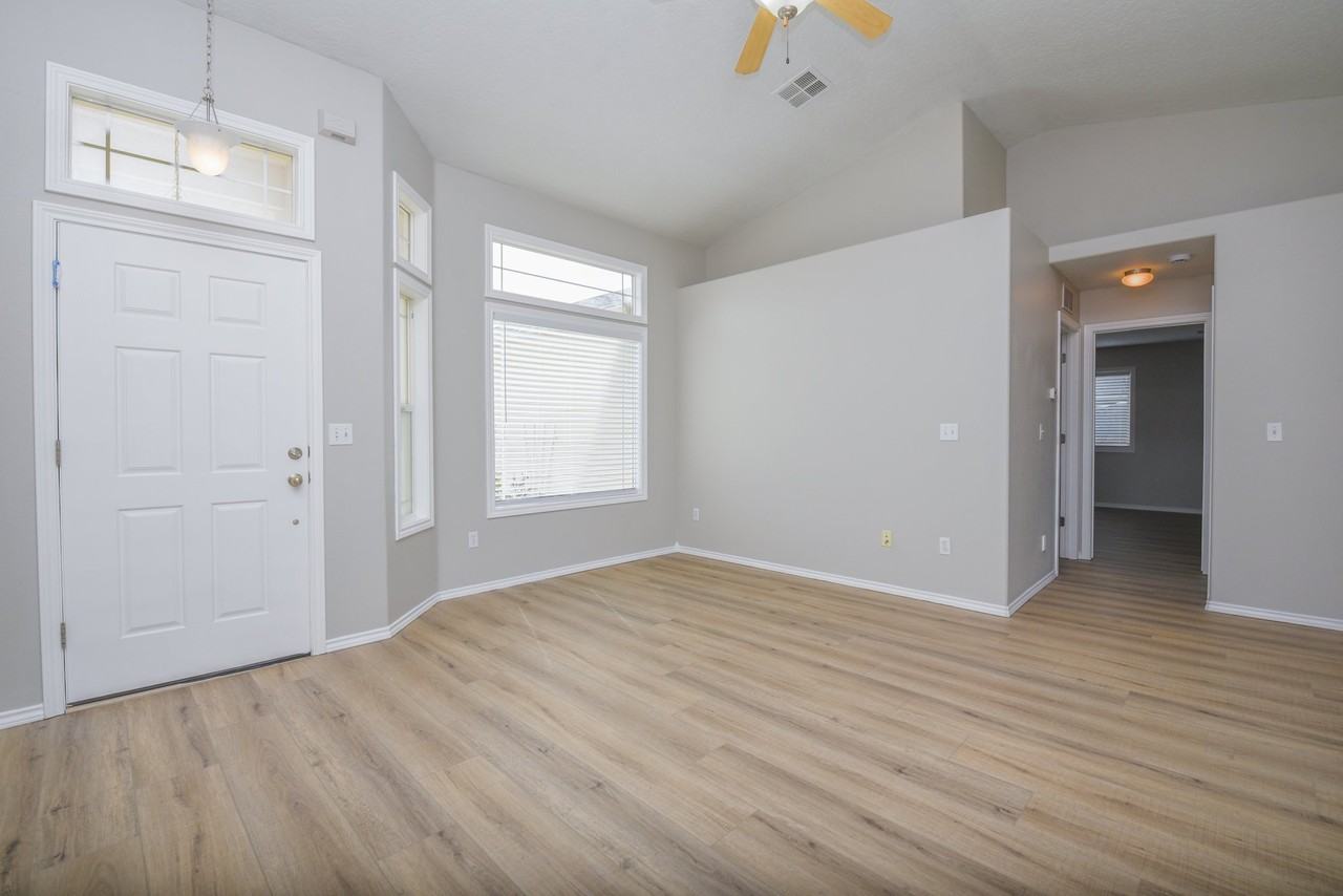 7622 W Bright Star St - Photo 7 of 18