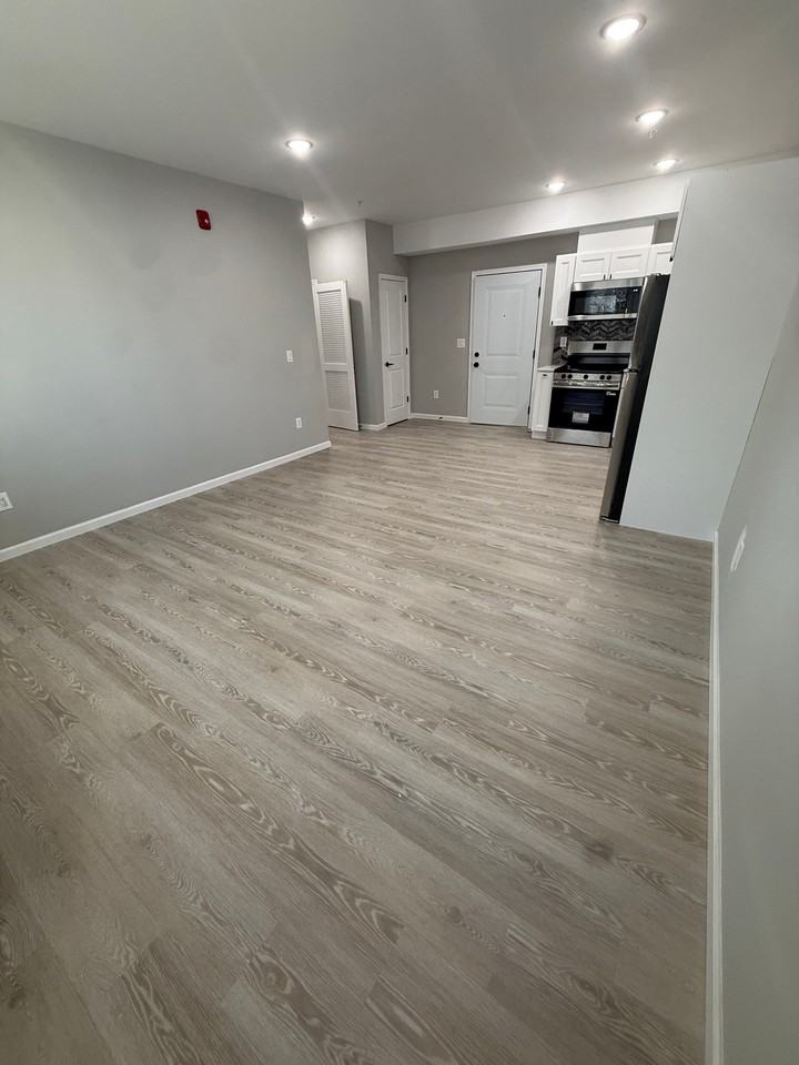 59 Pearl St #204 - Photo 3 of 11