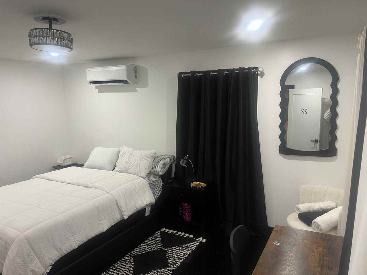 88 Randolph Rd - Photo 5 of 8