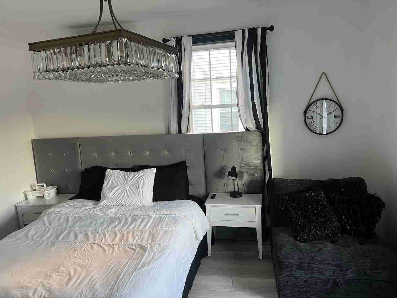 88 Randolph Rd - Photo 6 of 8