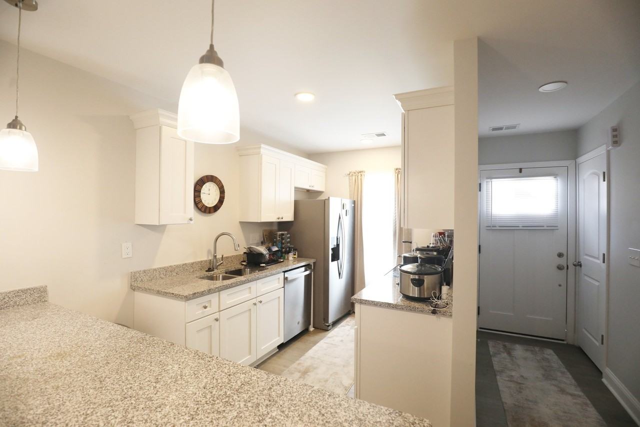 1701 Tuxedo Junction Rd - Photo 2 of 12